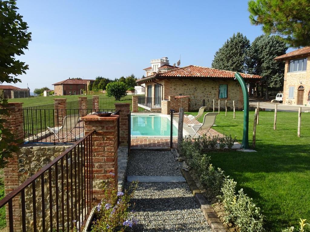 Azienda Agricola Garoglio Davide Alfiano Natta Kültér fotó